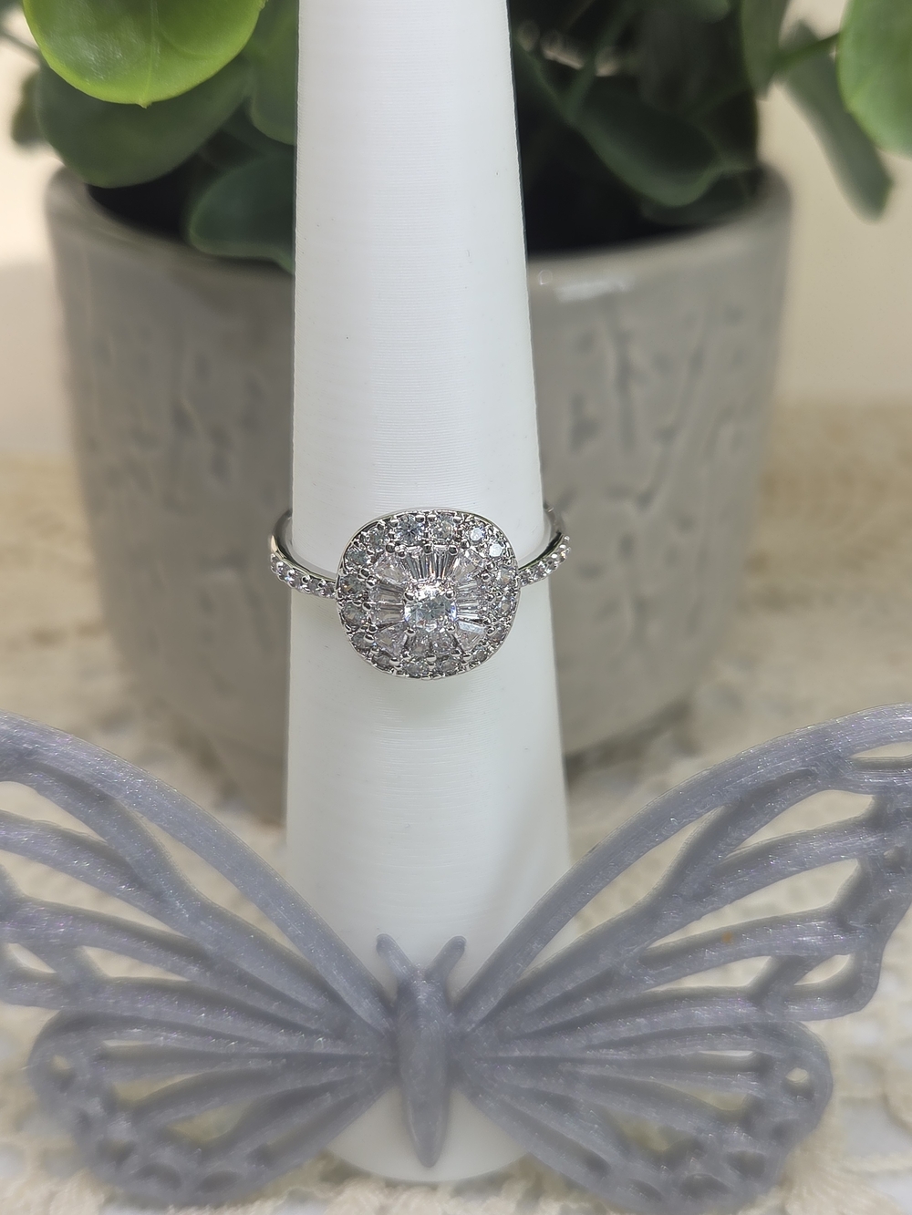 BP White Crystal Halo Ring On Rhodium Plating